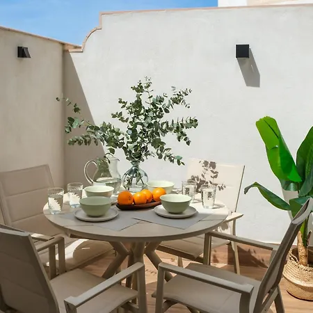 Magno Altozano Apartment Seville